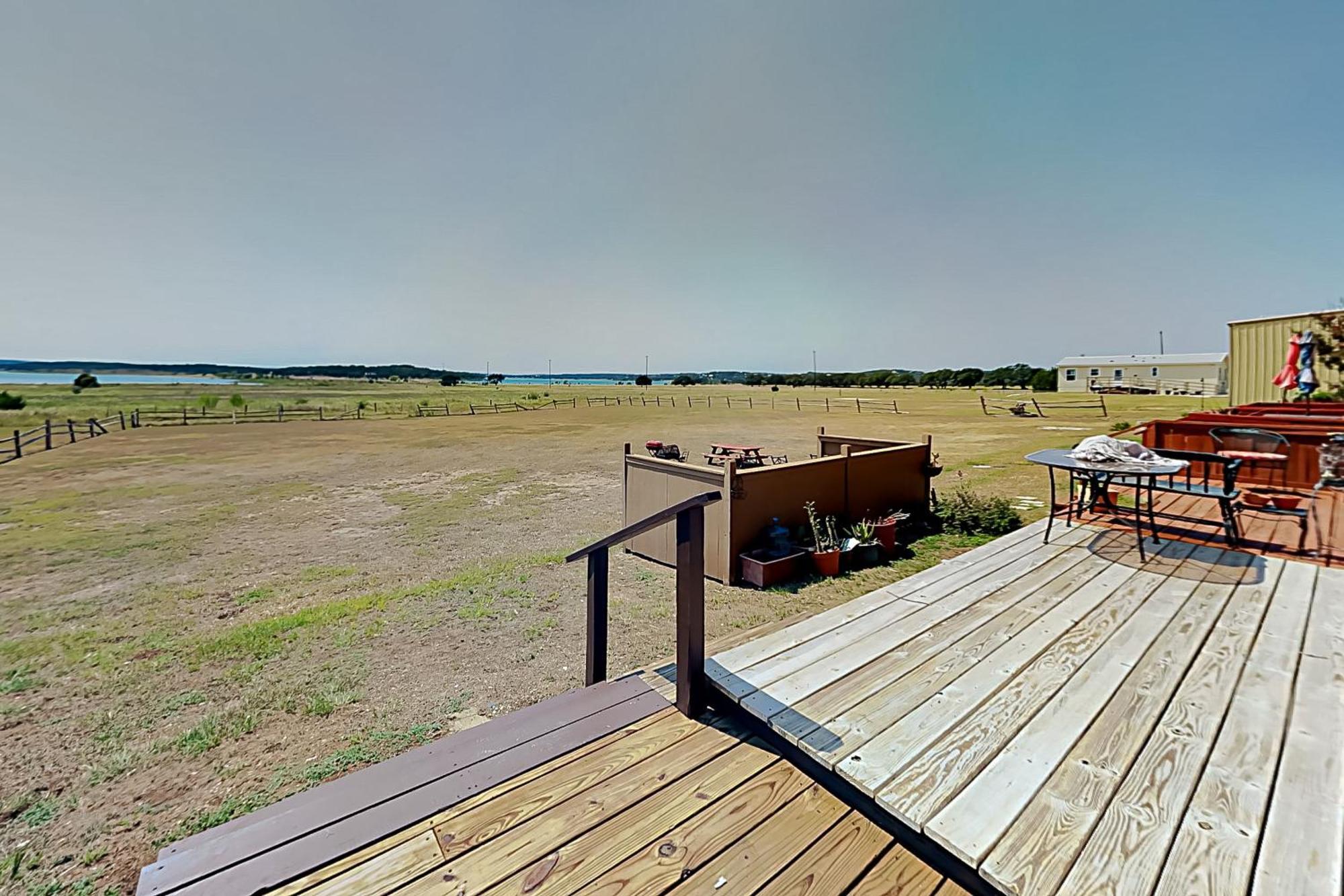 Canyon Lake Getaway & Texas Living Quarto foto